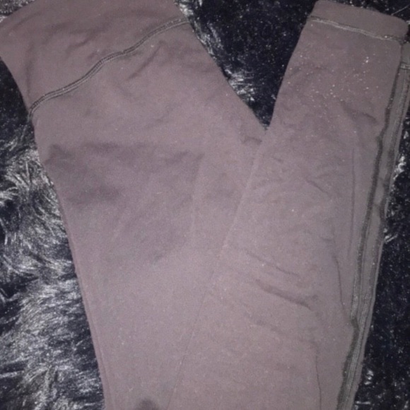 Lulu lemon tights - Picture 3 of 4